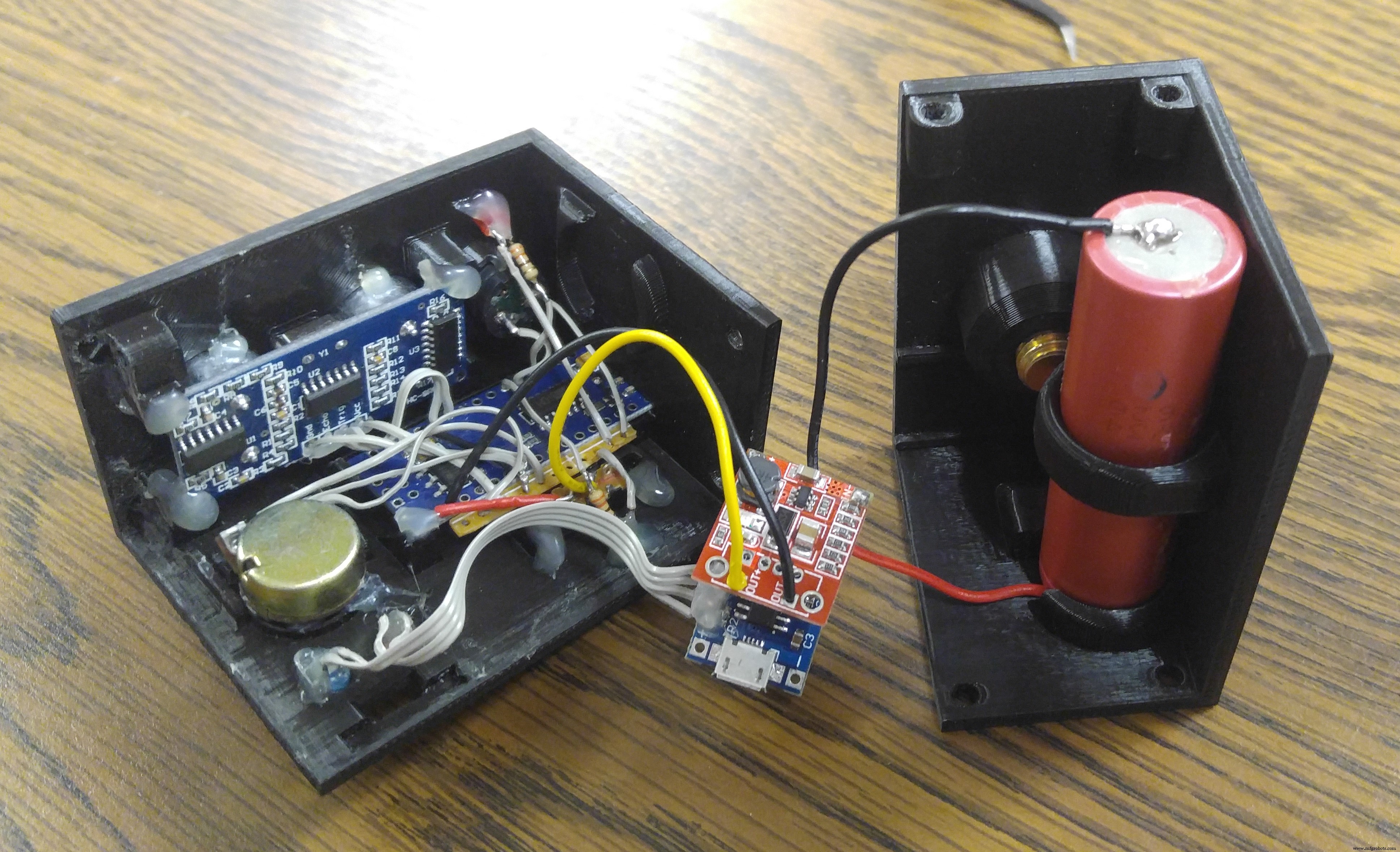 Портативный дальномер на Arduino Nano: HC-SR04, питание 18650, 3D-корпус