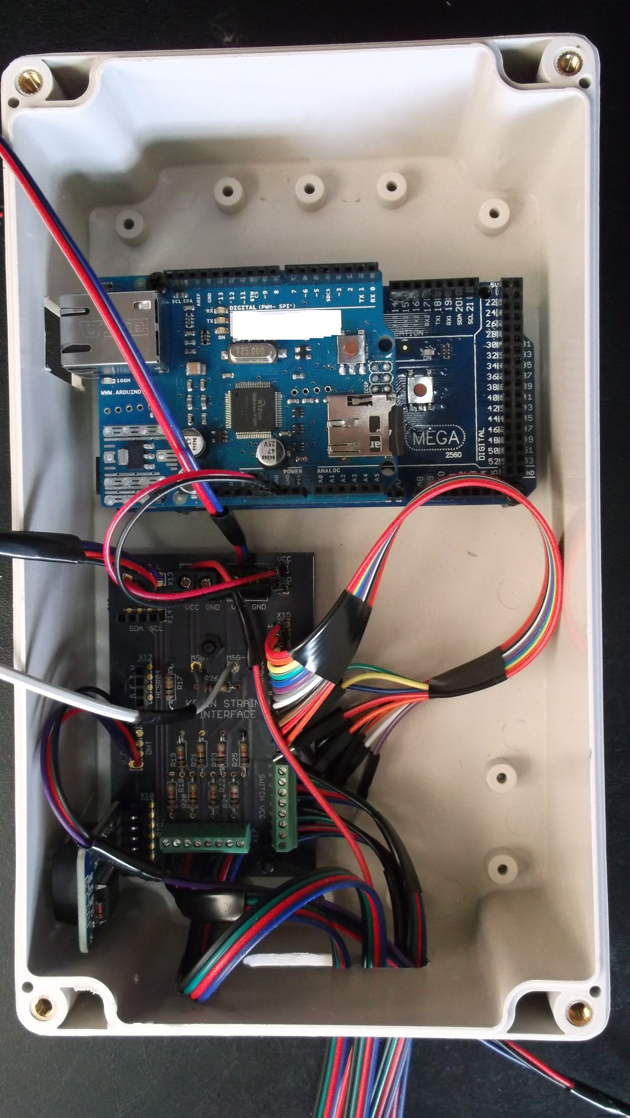 Продвинутая система домашнего мониторинга на Arduino Mega с IoT-датчиками