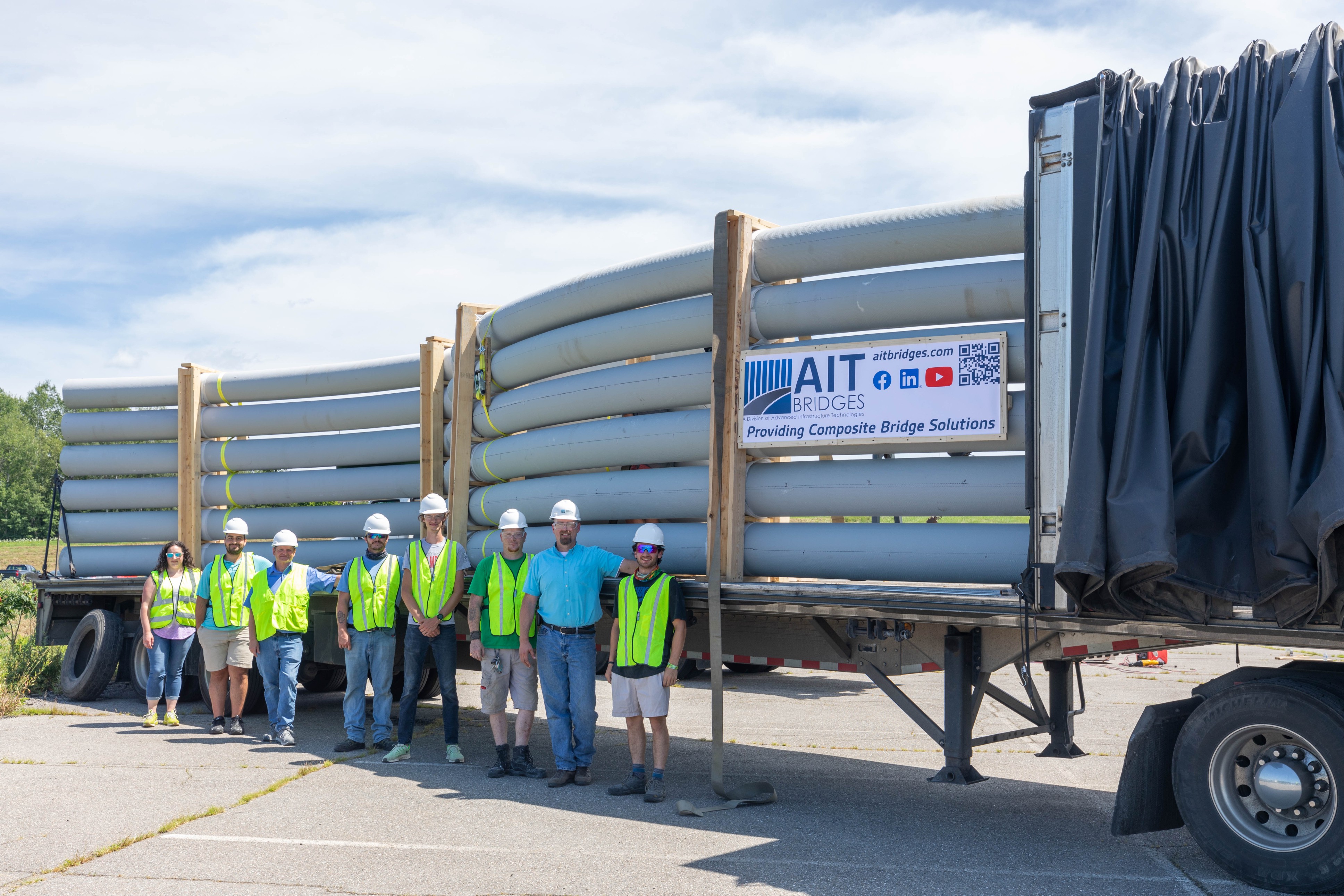 AIT Bridges доставляет первую композитную мостовая систему на Западное побережье США