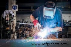 Как кастомная металлообработка максимизирует ценность и долговечность