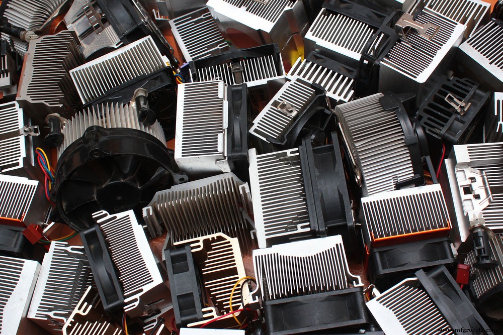 Радиаторы (Heat Sinks): ключевые знания и типы для оптимального охлаждения