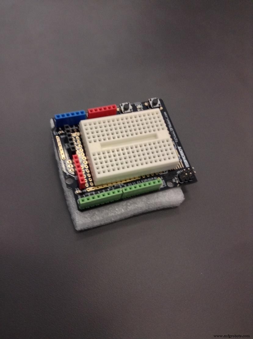 Сборка Arduino ProtoShield: пошаговое руководство