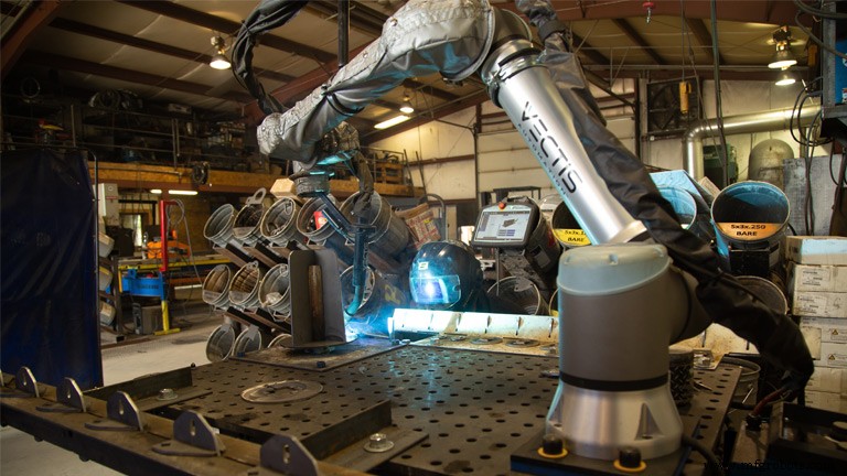 Universal Robots расширяет сварочные возможности, двигая Industry 4.0