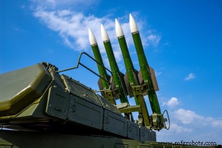Топ-5 применений ЧПУ-обработки, революционизирующих оборонную промышленность
